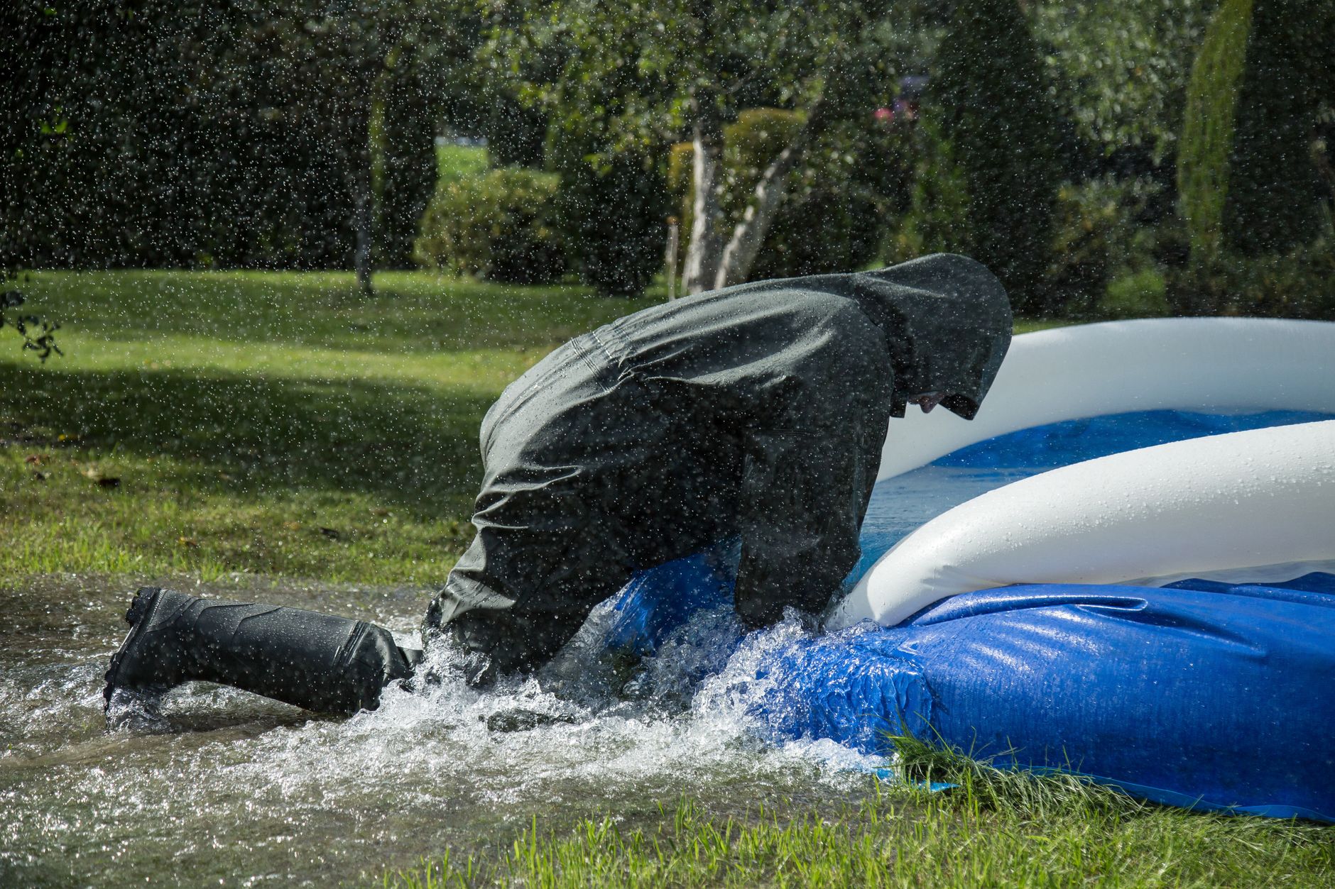 Réparation dégât des eaux équipe à Levallois-Perret